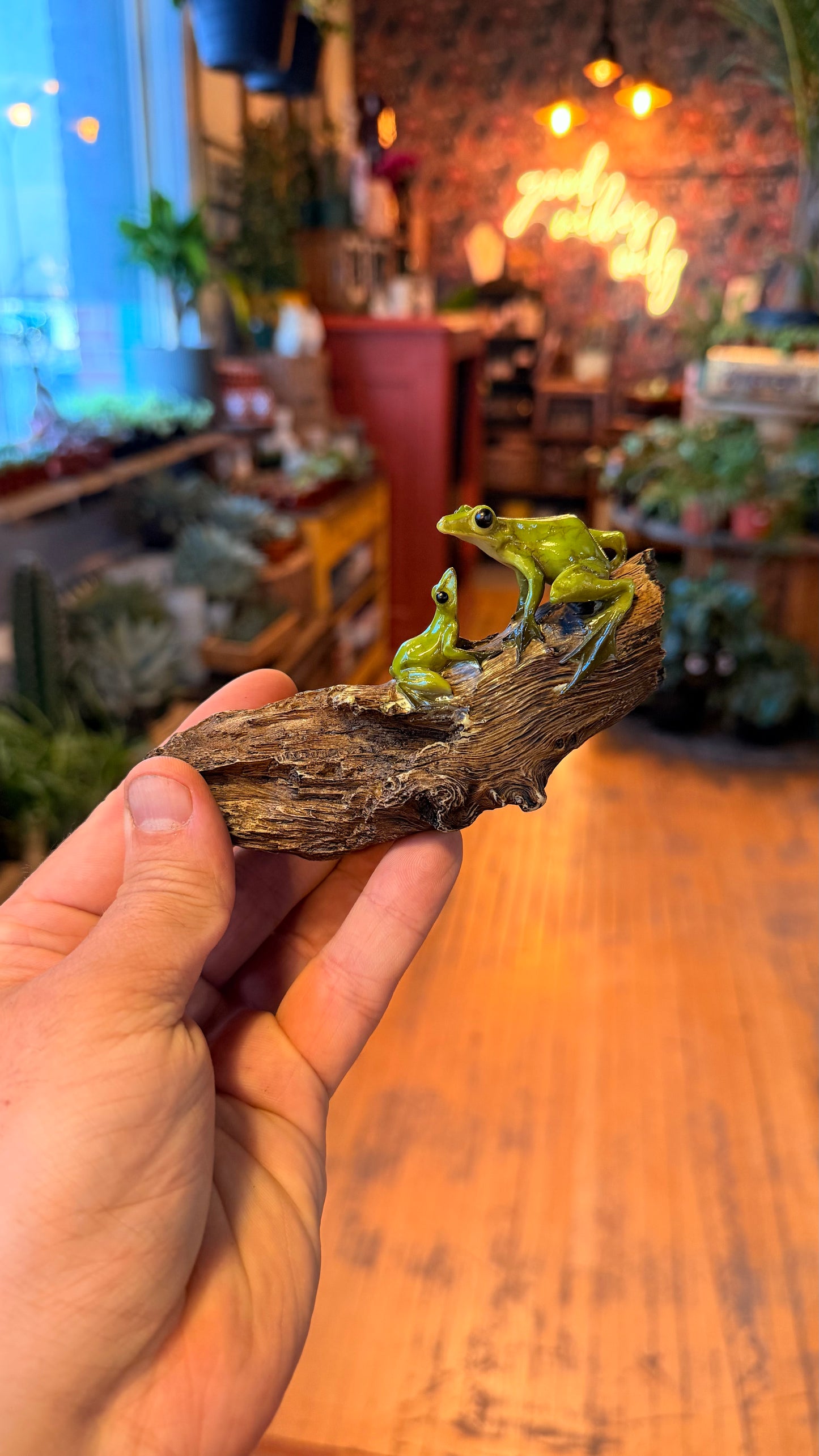 Glass Frog Figurines