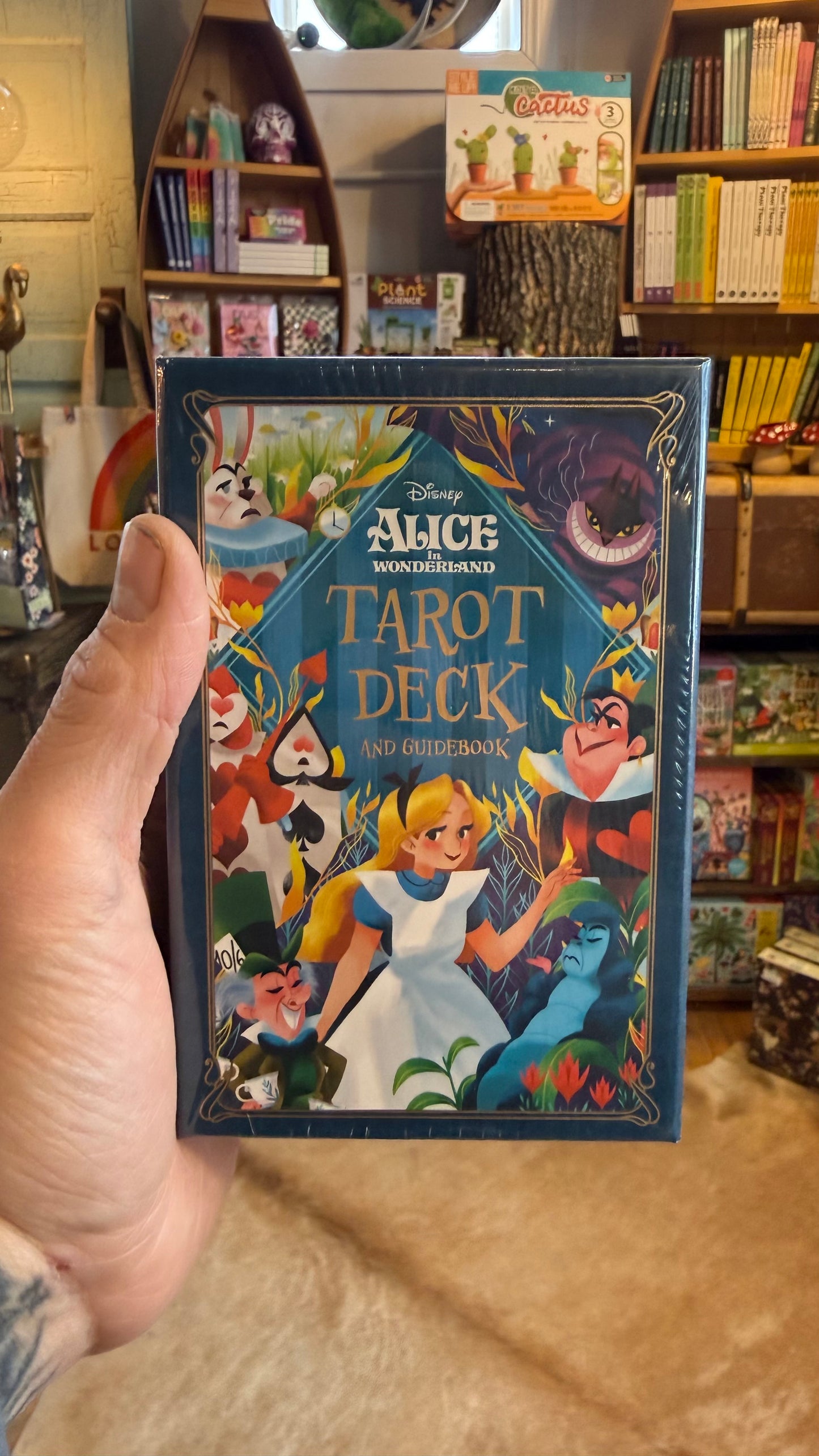 Alice in Wonderland Tarot Deck