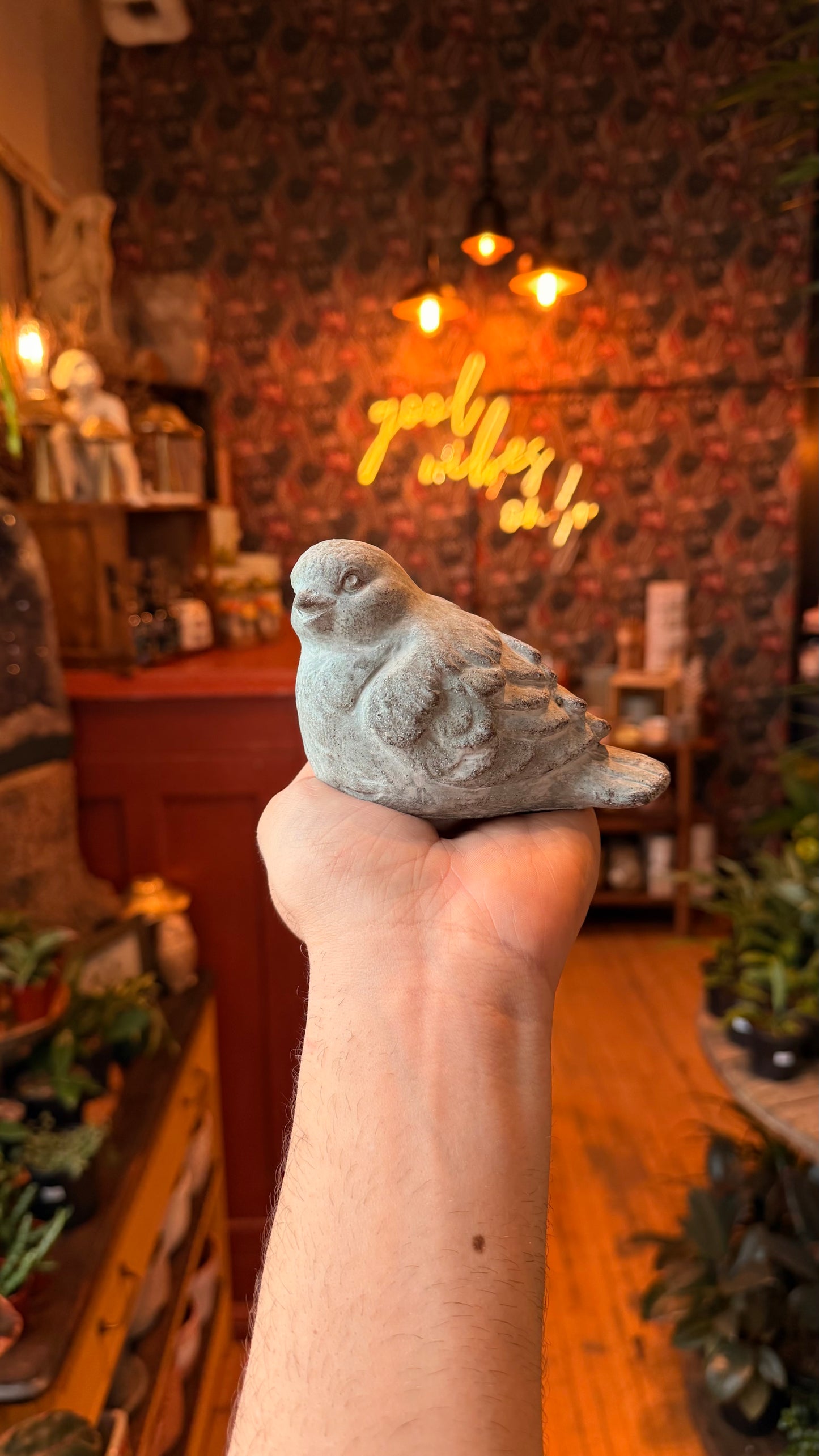 Sitting Bird Stone Decor