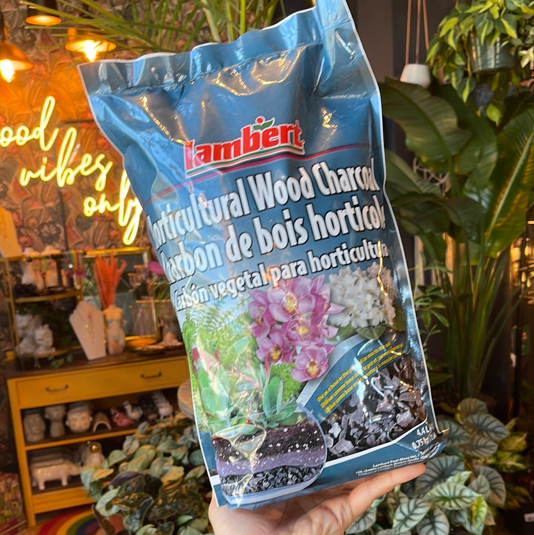 Horticultural Wood Charcoal Large - 4.4L