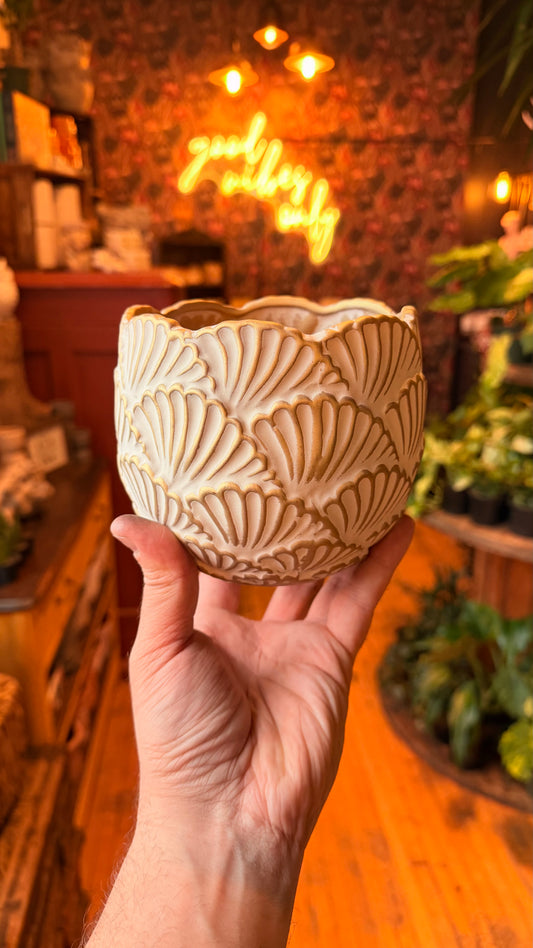 4.5” Amarina Gold Planter