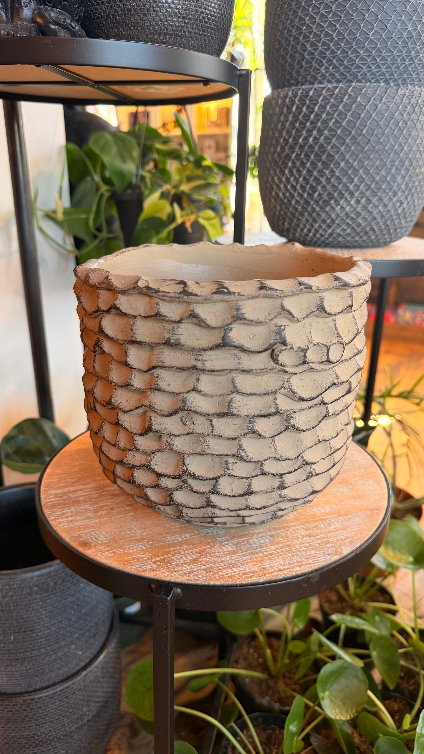 6.5” Pastelle Brown Planter