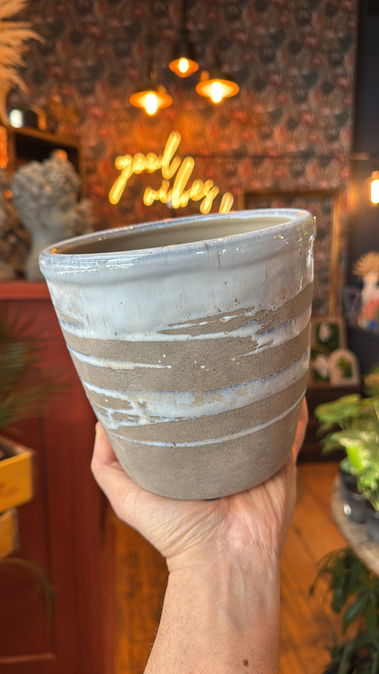 6.5” Ceramic Swirl Planter