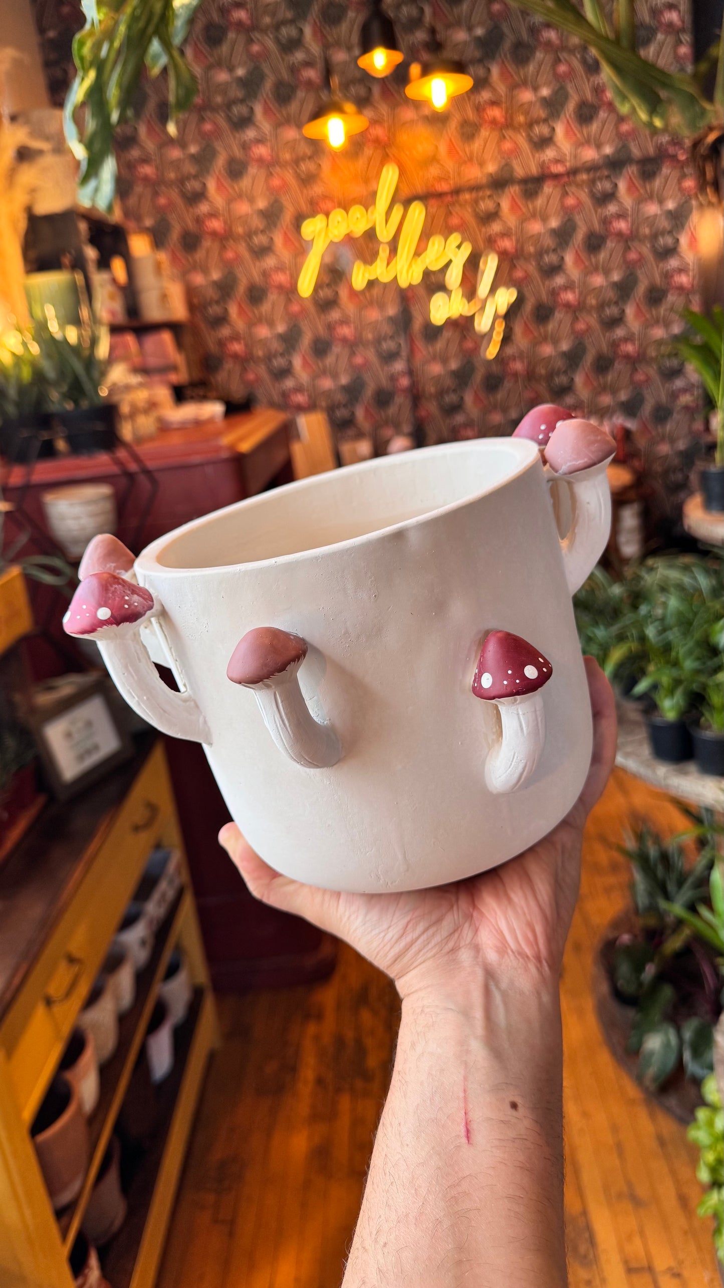 7” Mushroom Mound Planter
