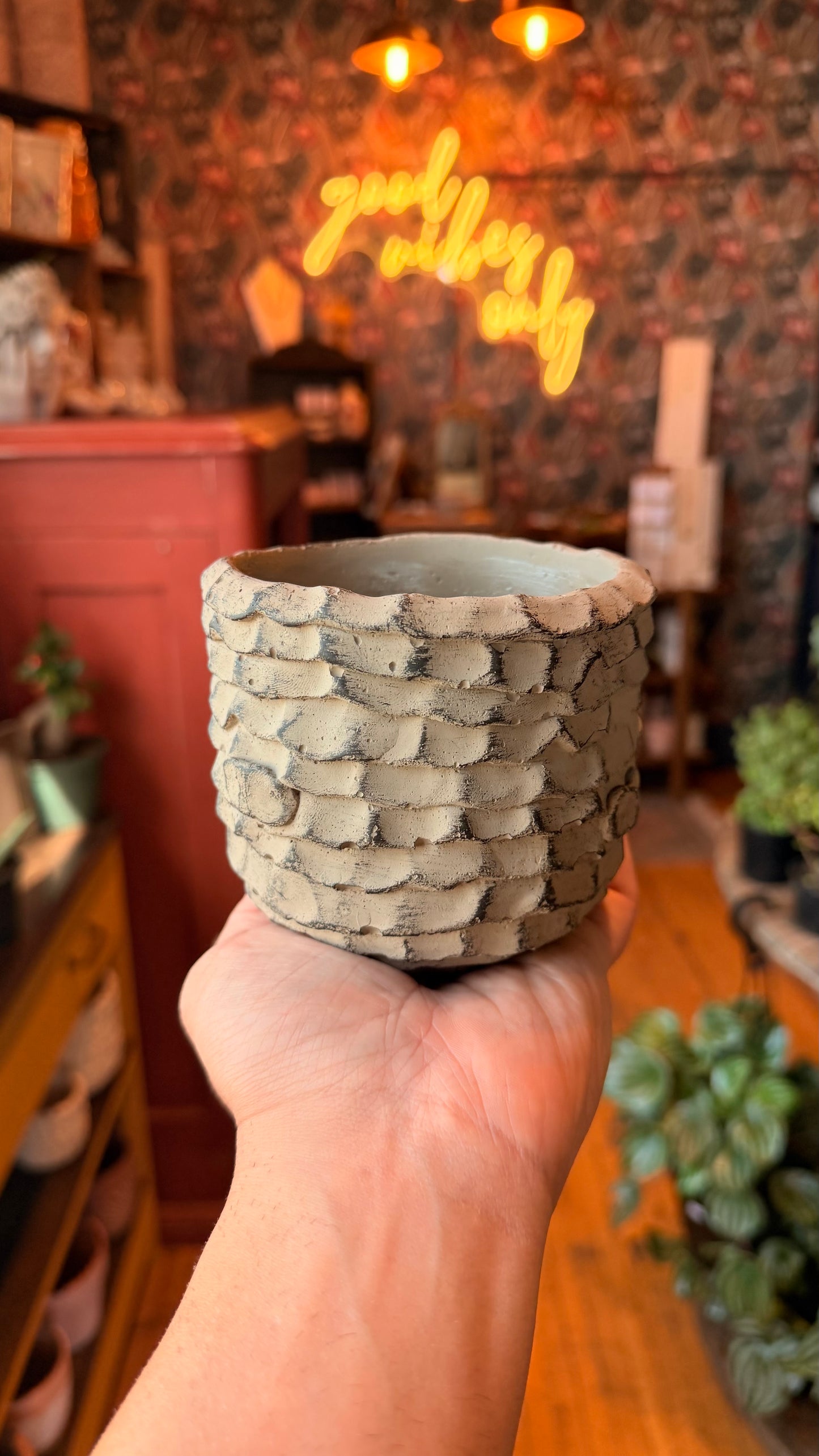 4” Pastelle Brown Planter