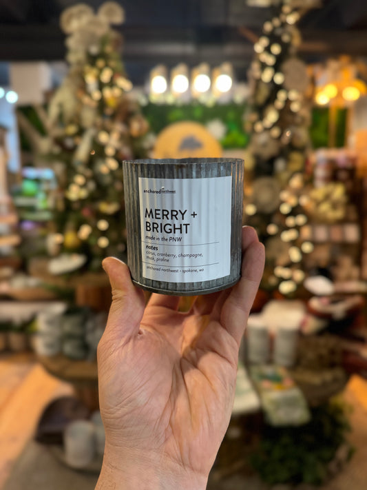 Anchored Woodwick Candle - Merry + Bright