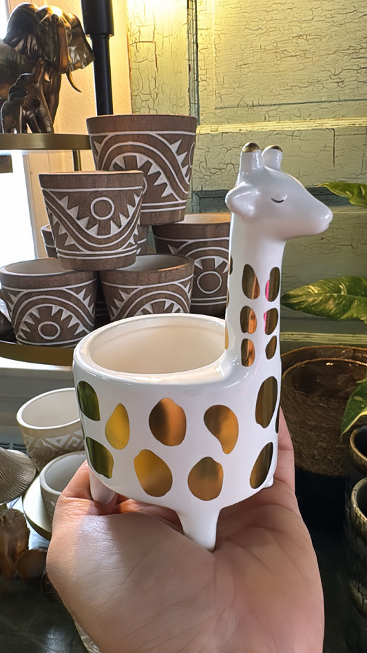 3” Sleeping Giraffe Planter