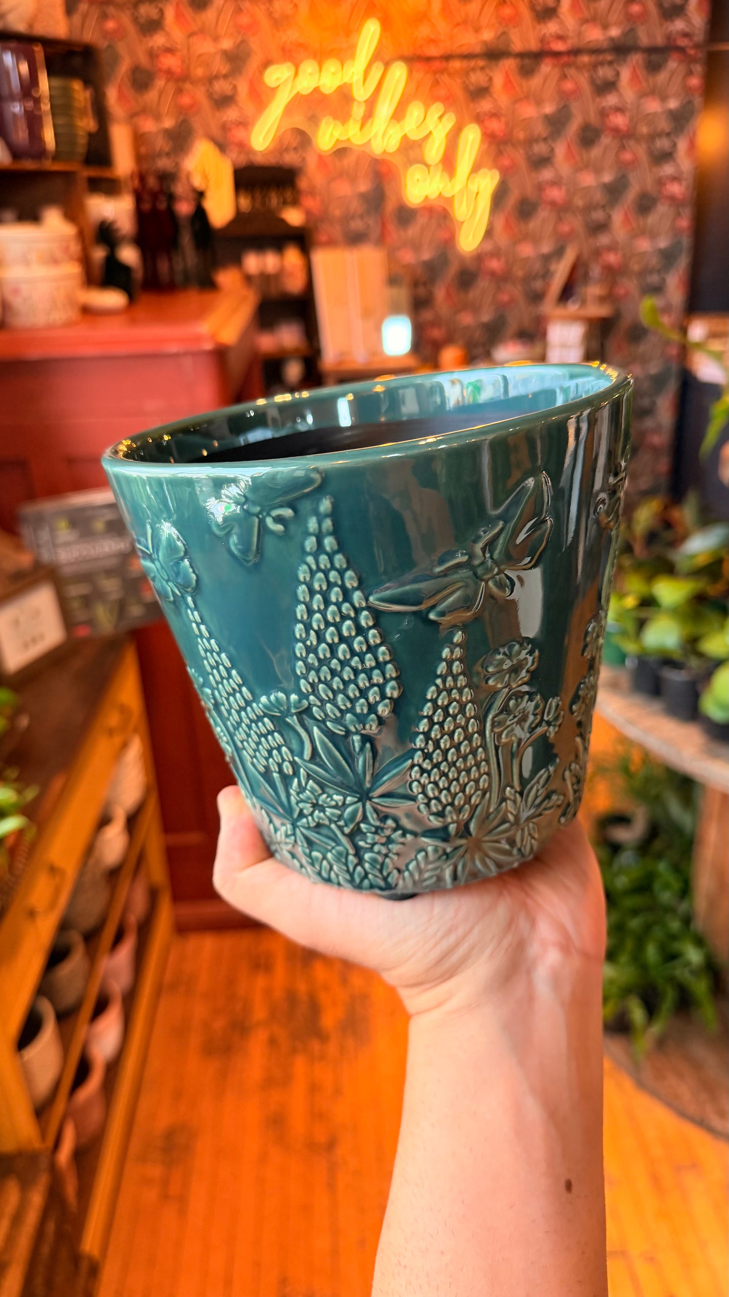 6.5” Butterflies and Blooms Planter