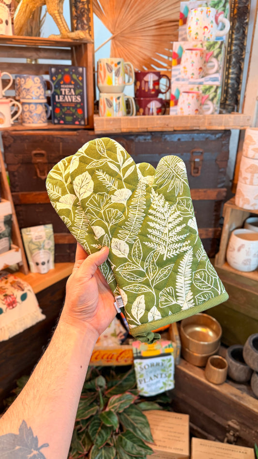 Fern Leaf Oven Mitts