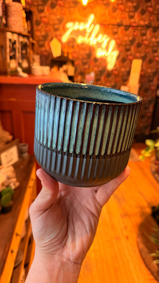 4.5” Midnight Tides Planter