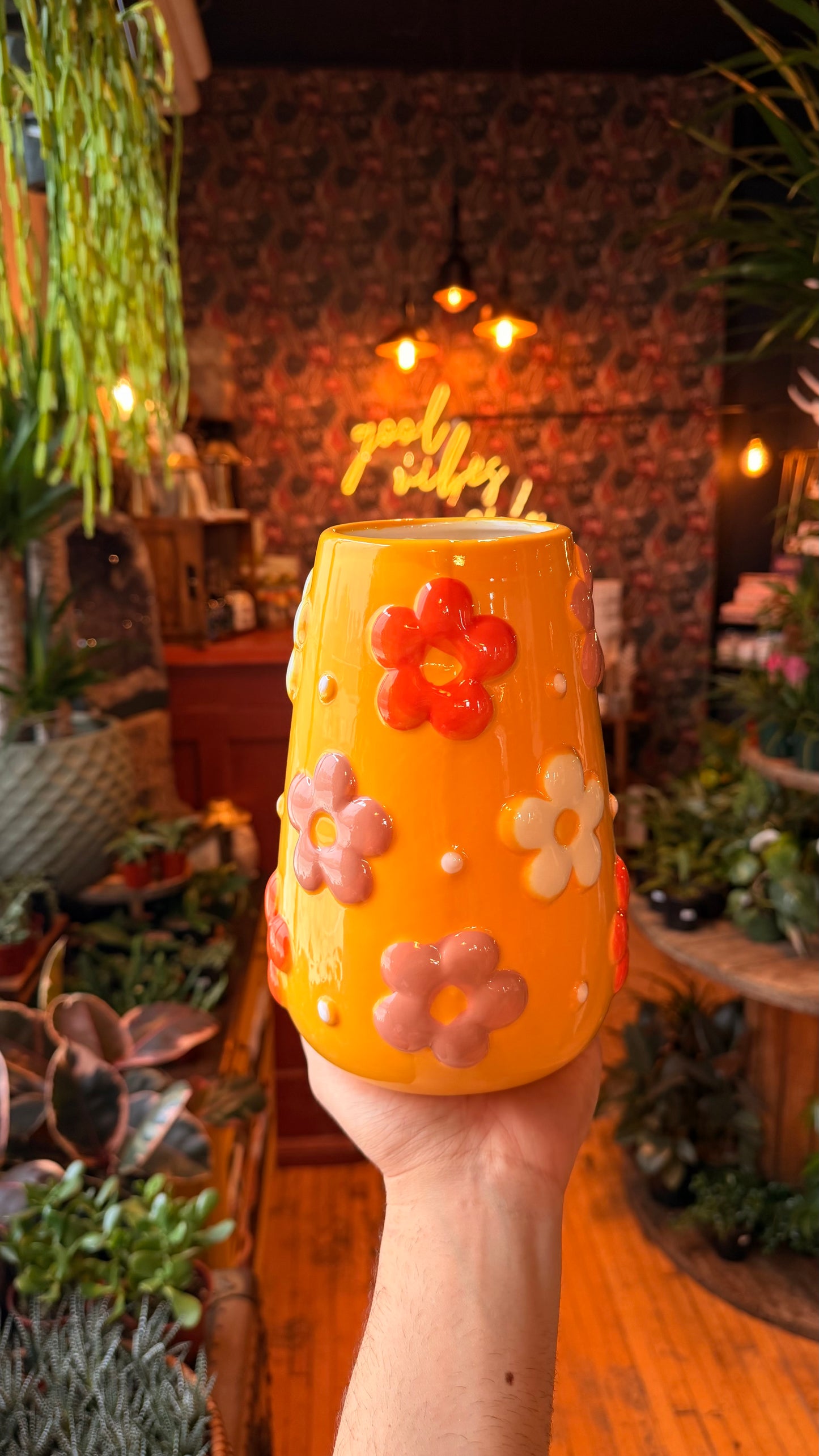 Dizzy Daisy Vase Small