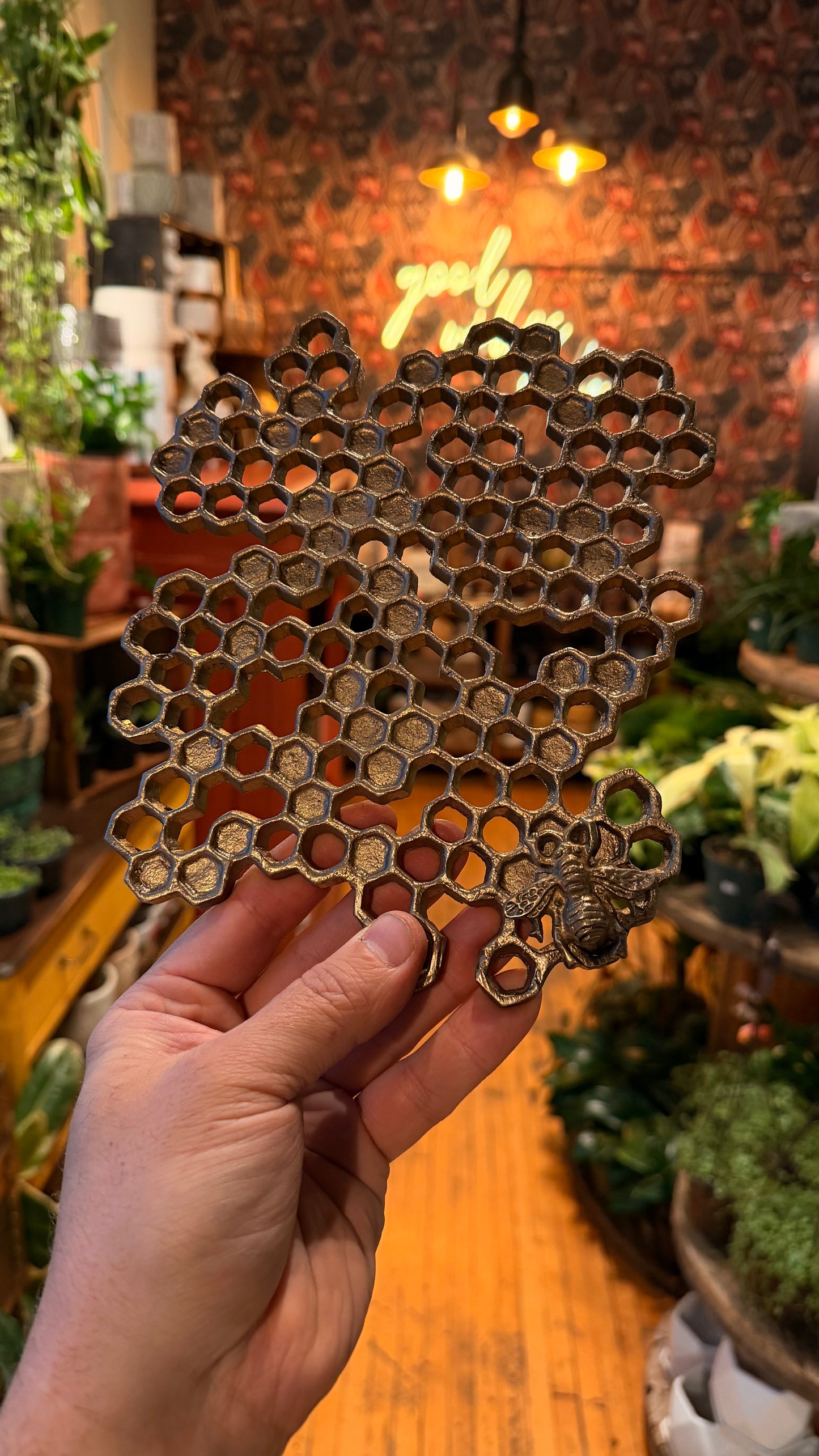 Bee Honeycomb Trivet