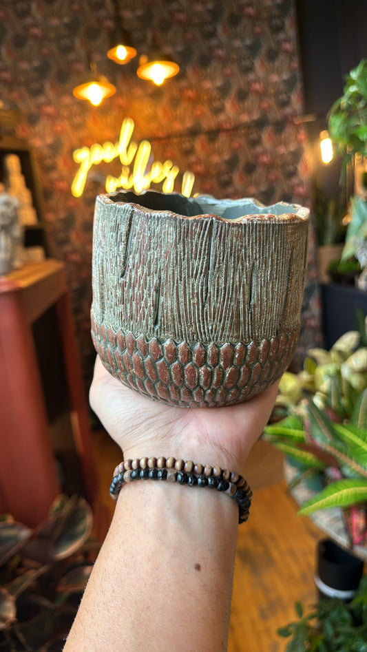 4.5” Acorn Rustic Planter