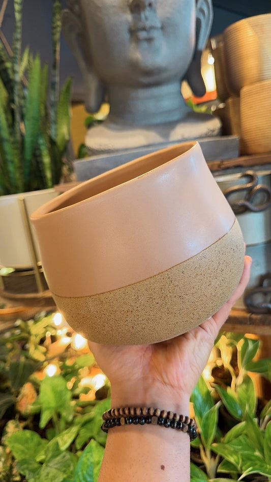 6.5” Sandstorm Beige Planter