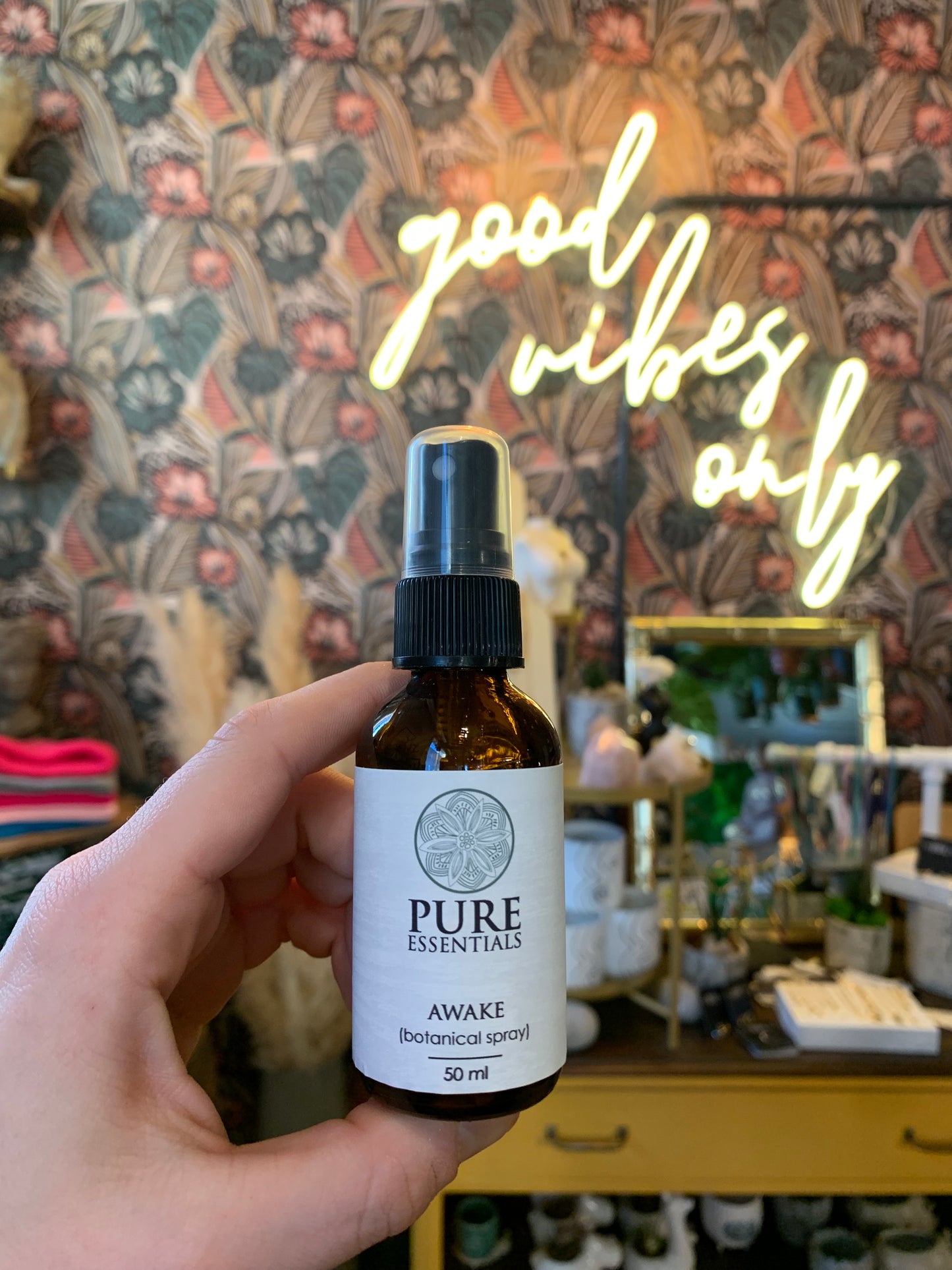 Pure Essentials - Awake Room Spray