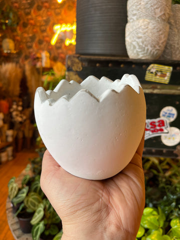 3.5” Easter Egg Planter